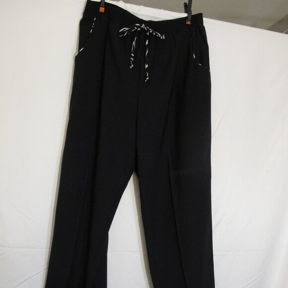 Popovitch Studio black pants with black and white detail  P - Picture 1 of 4